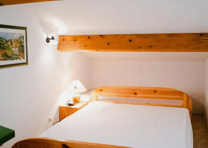 2-pieces Au Calme Avec Mezzanine, Terrasse Et Parking - 5 Couchages - Animaux Acceptes - Fr-1-409-130 *